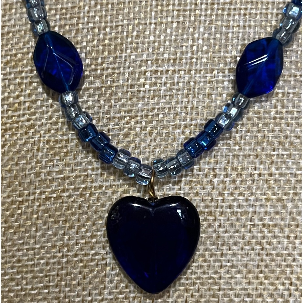 Colbalt Blue Glass Seed bead Glass Heart Pendant Necklace. Stunning